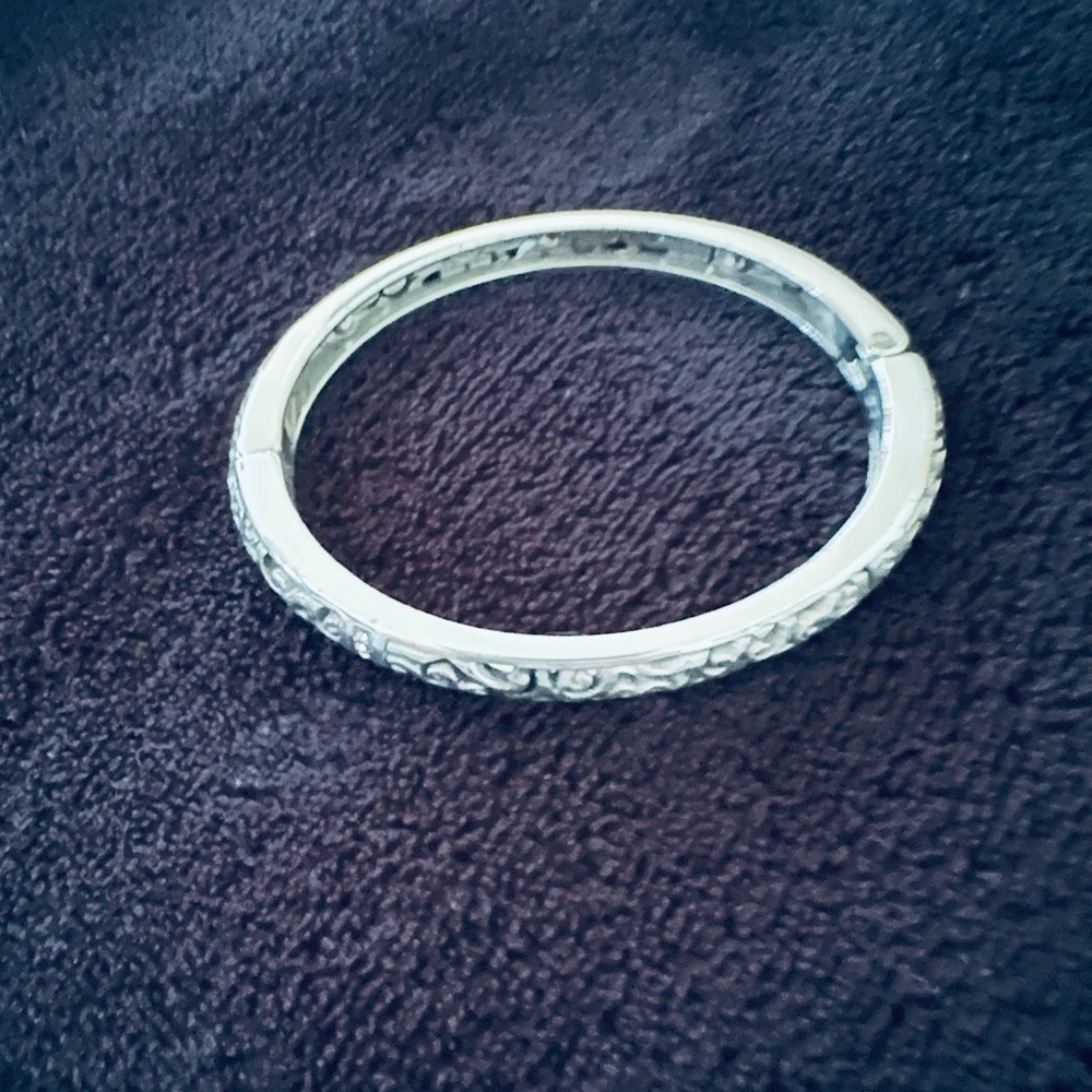 Brighton Silver Open Scroll Hinged Bracelet With … - image 5